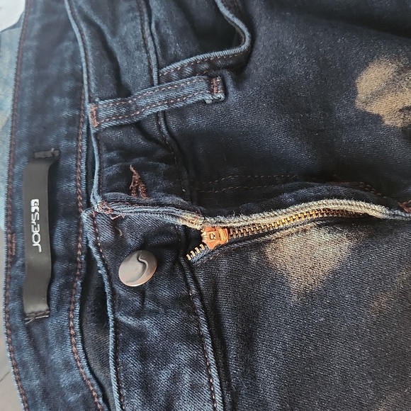 Joe's Slim Fit Mini Boot Cut Jean - Size 28 - Picture 10 of 10
